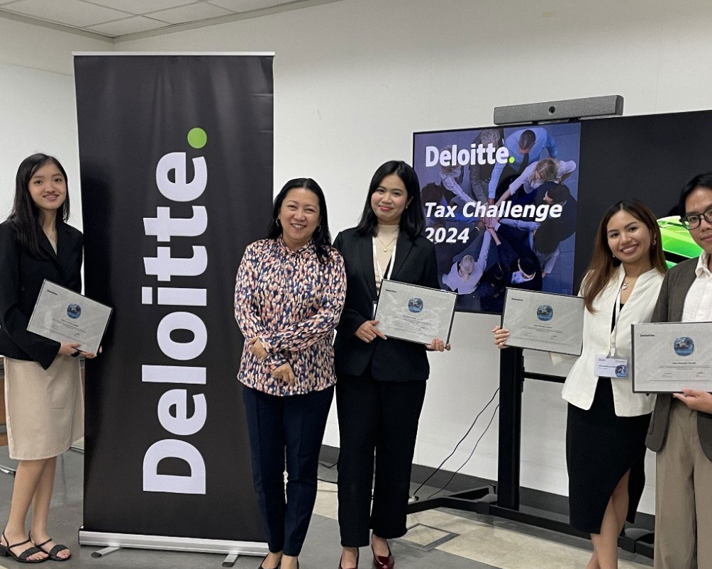 CBAA Students Named National Finalists in Deloitte Tax Challenge 