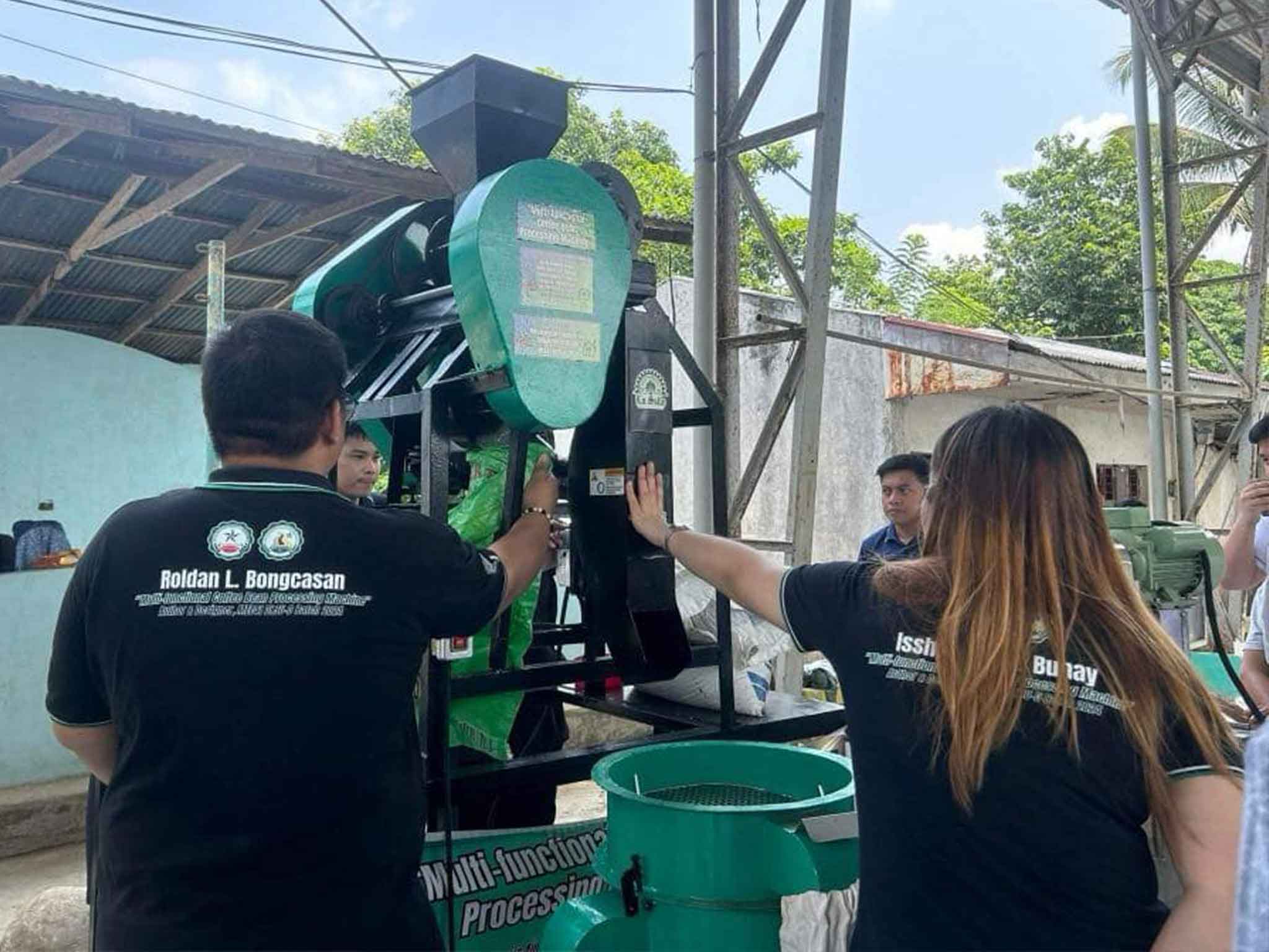 ME Students develops a Multifunctional Machine for coffee farmers