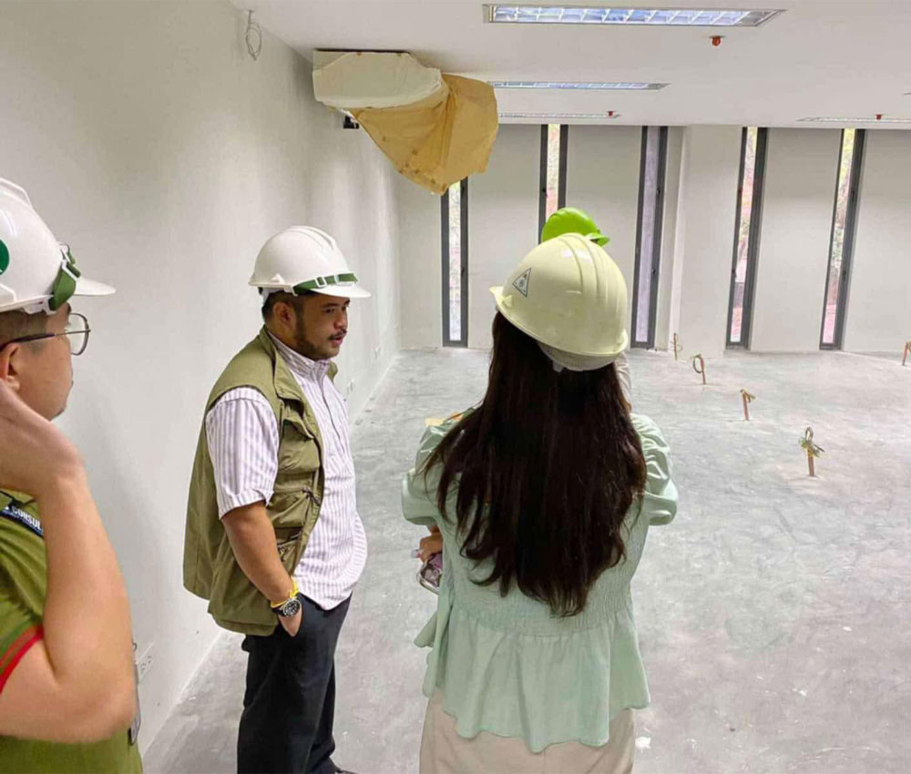 Br. President Visits Engineering and Architecture Building Development 