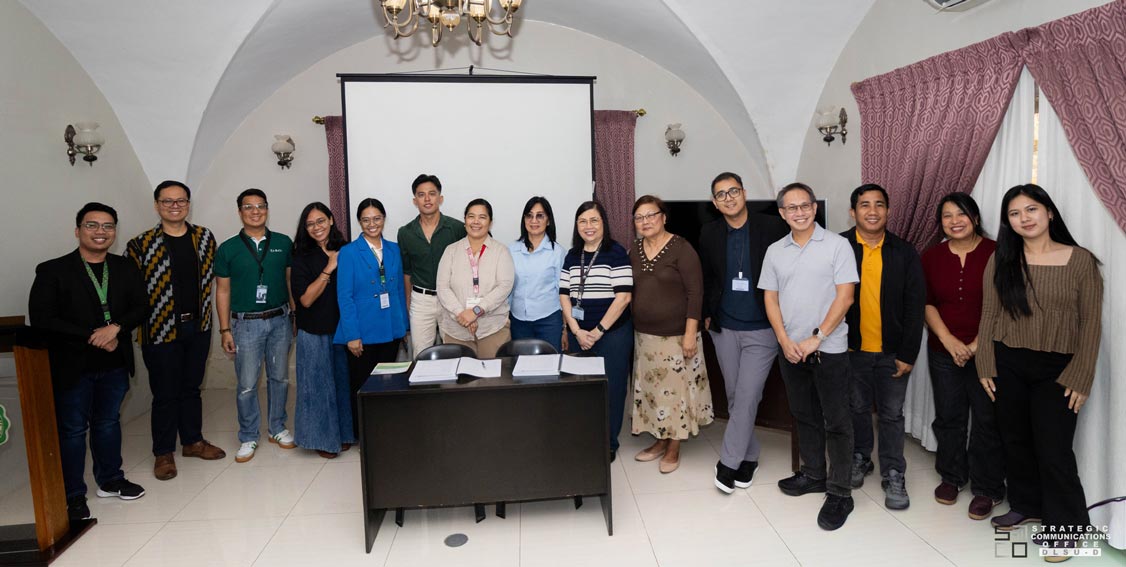 CPGS Student Handbook Signing Ceremony
