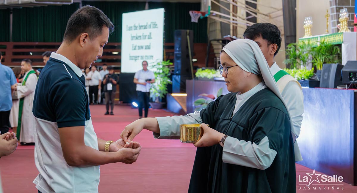 CPGS Hooding Ceremony