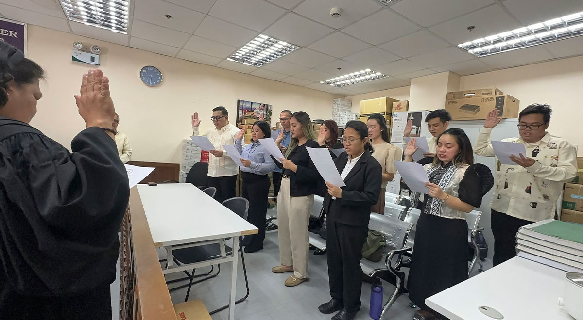 College of Law Students Take Oath for Clinical Legal Education Program Certification