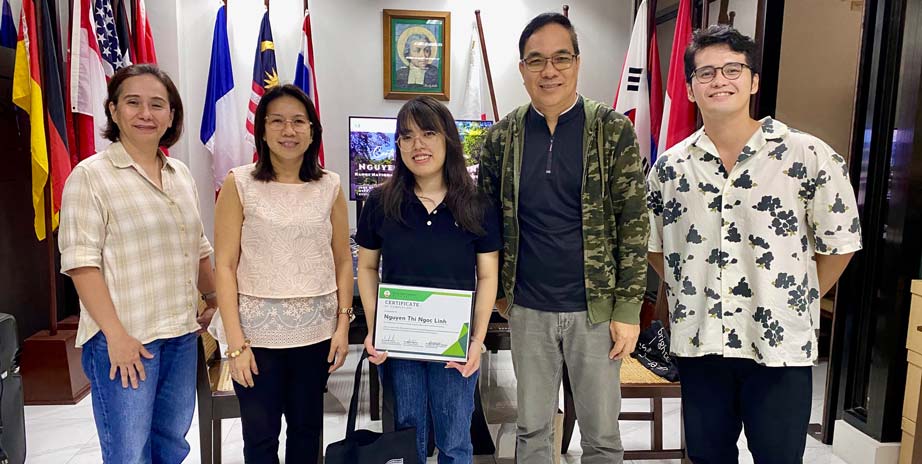 DLSU-D Bids Farewell to HNUE Exchange Student