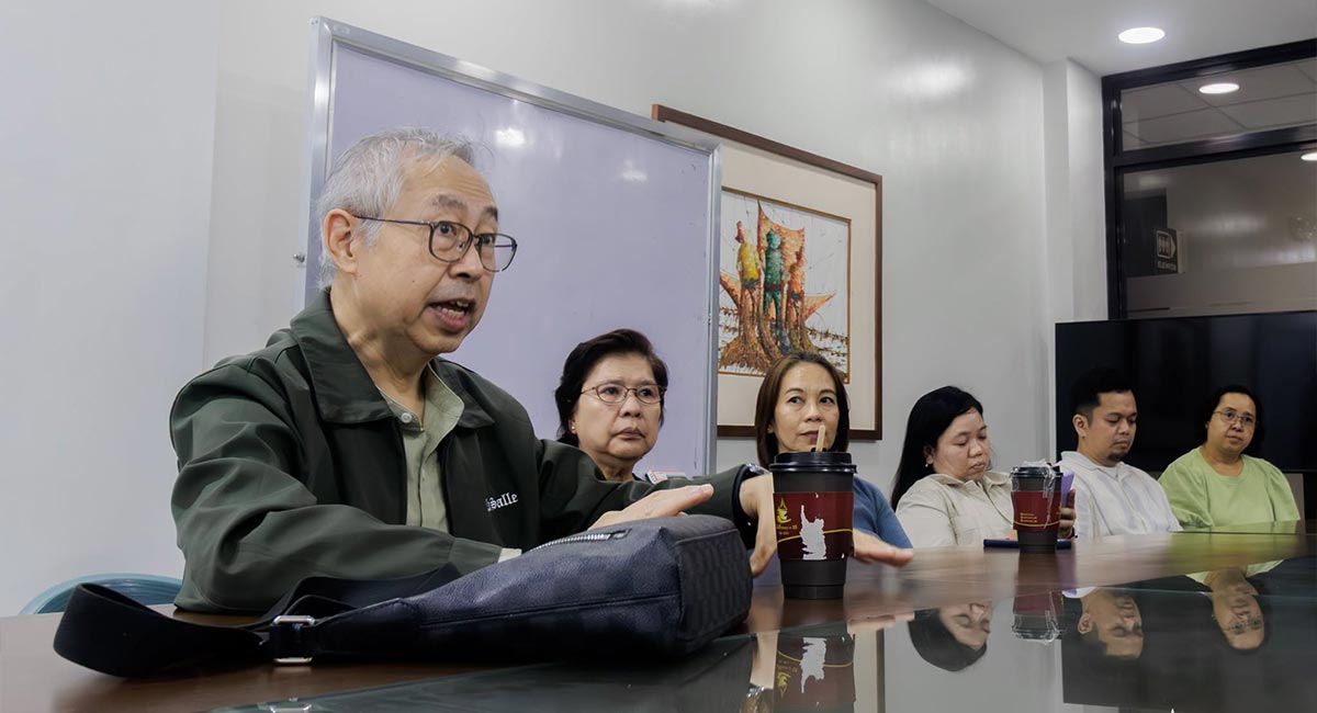 Strengthening La Salle Connections