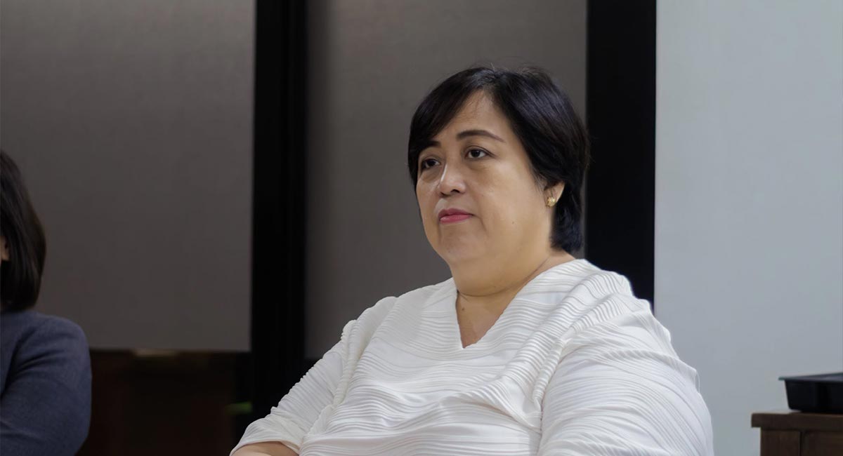 Strengthening La Salle Connections