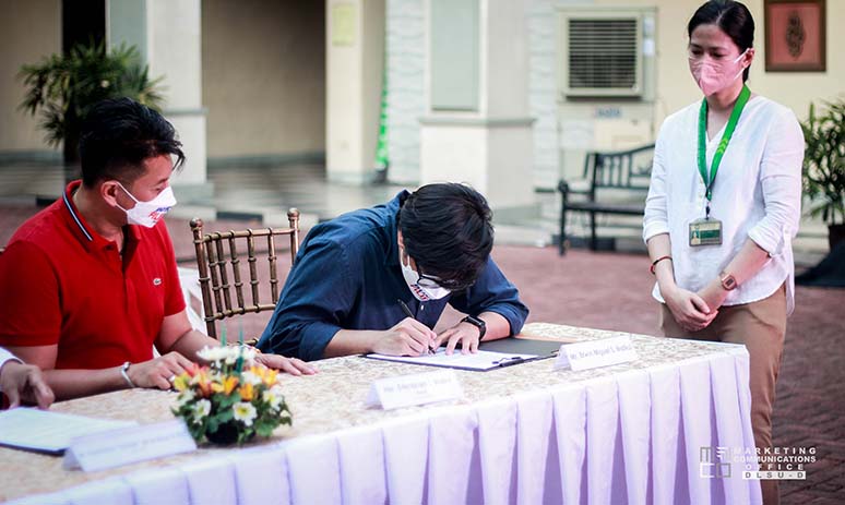 Don Ramon Revilla Sr. Professorial Chair in Liberal Arts and Communication