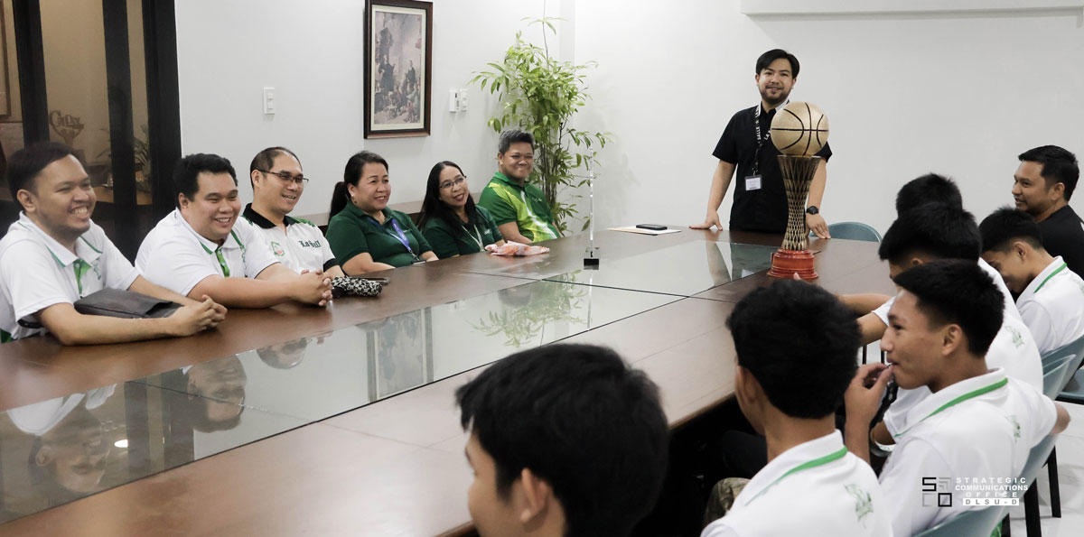 Junior Patriots Courtesy Call with Bro Pres gallery
